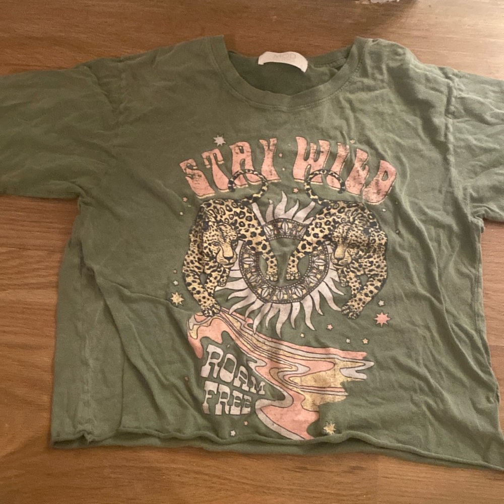 Stay Wild Cropped T shirt